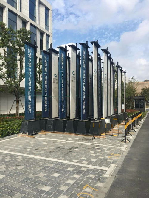 上海戶外廣告一站式服務 圖工廠接單、設計策劃、制作發(fā)布與代理代辦